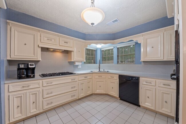 Building Photo - 9719 Godstone Ln