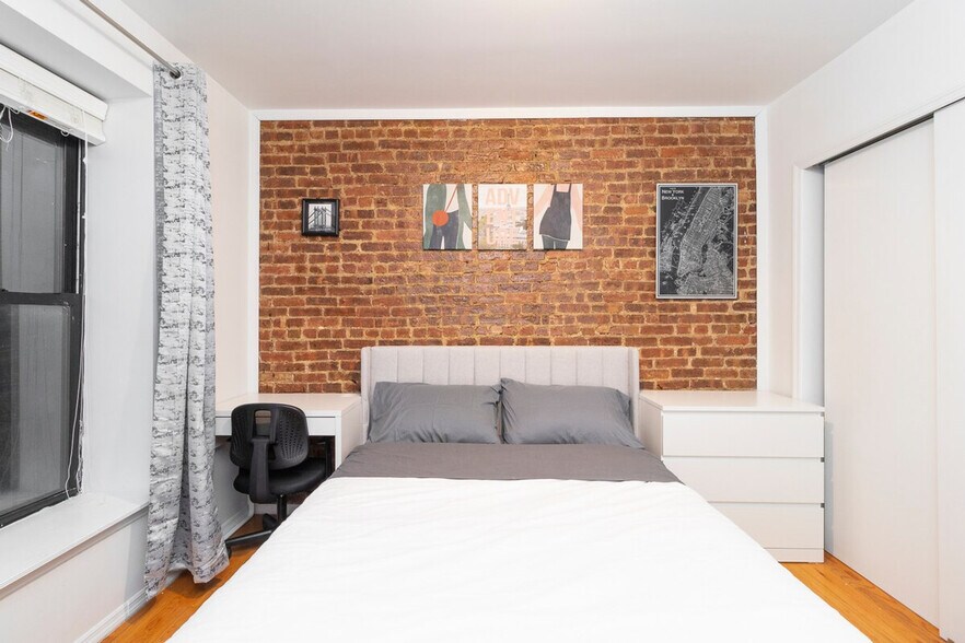 Building Photo - 1415-1423 Lexington Avenue-SI ID1032075P