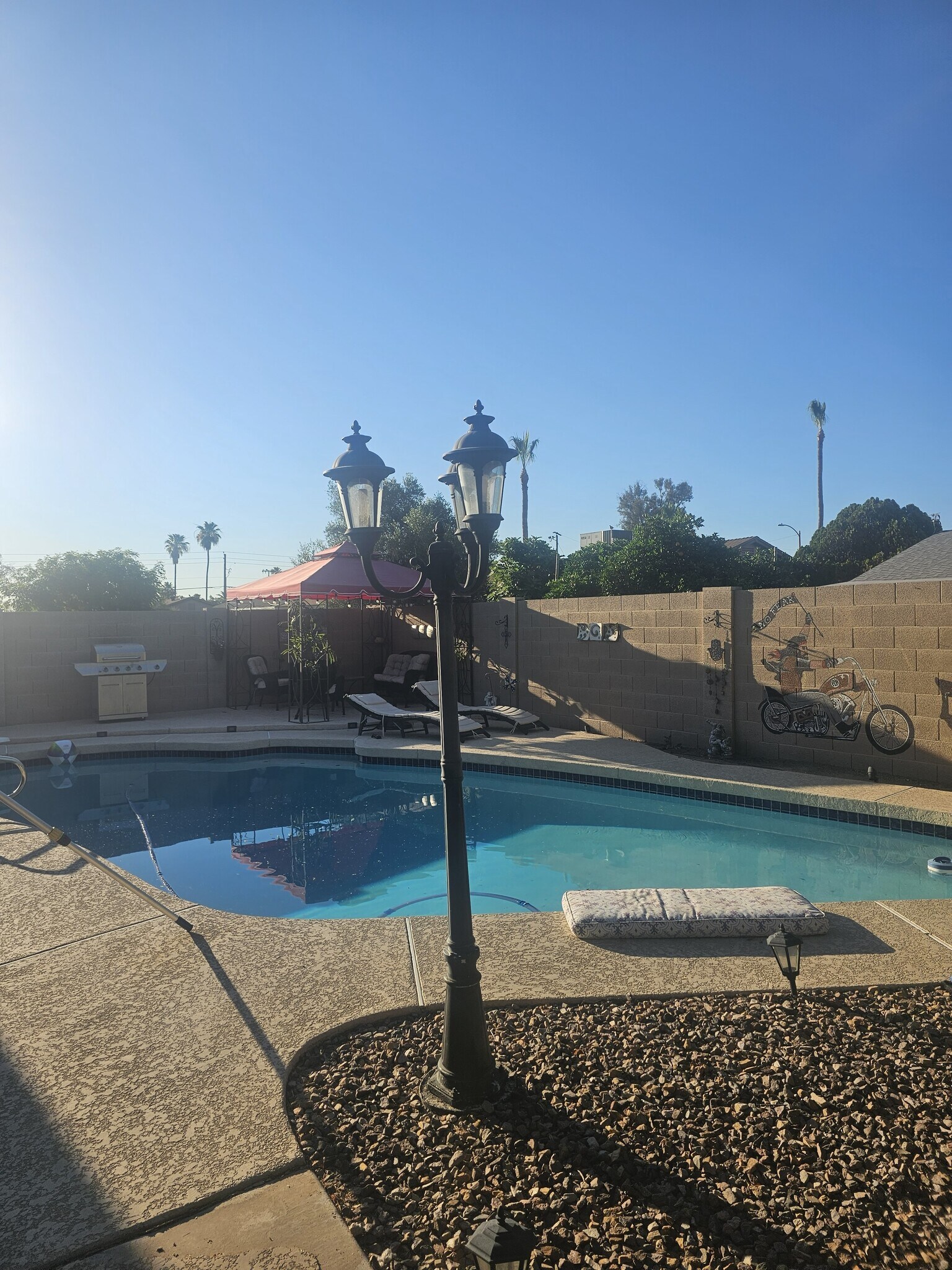 Building Photo - 3511 E Blanche Dr