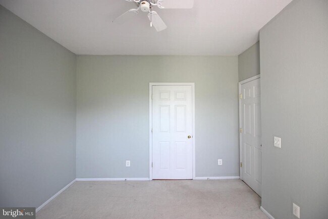 Building Photo - 1550 Spring Gate Dr.