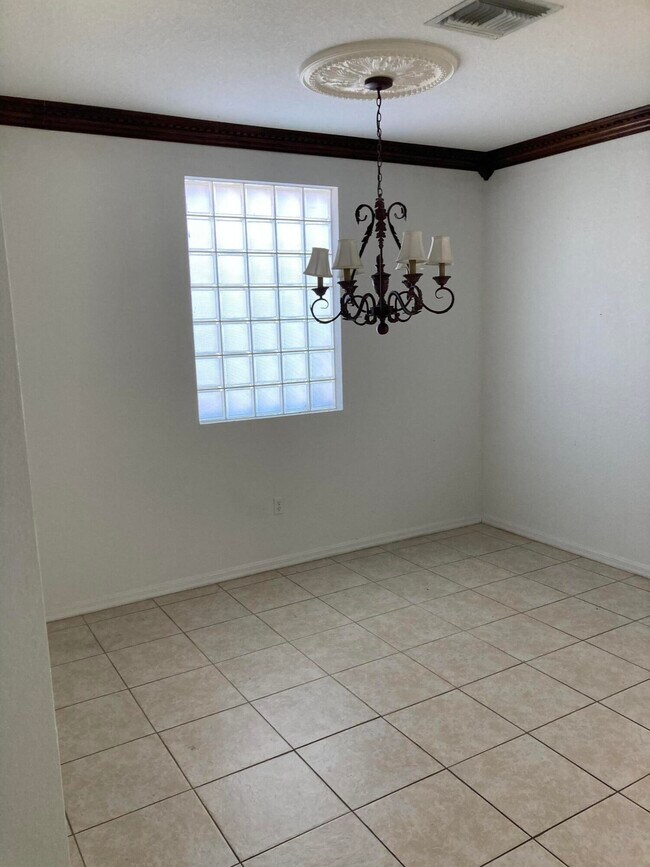 Building Photo - 1098 Winding Rose Way