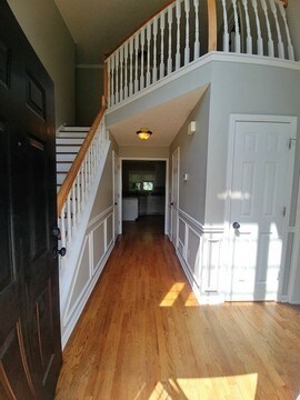 Building Photo - 852 Rockfount Way