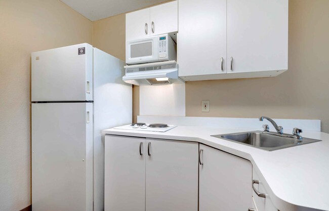 Building Photo - Furnished Studio-Sacramento - Elk Grove