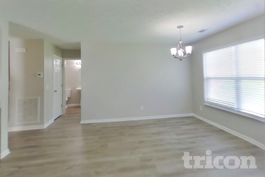 Building Photo - 125 Ivy Hill Ln
