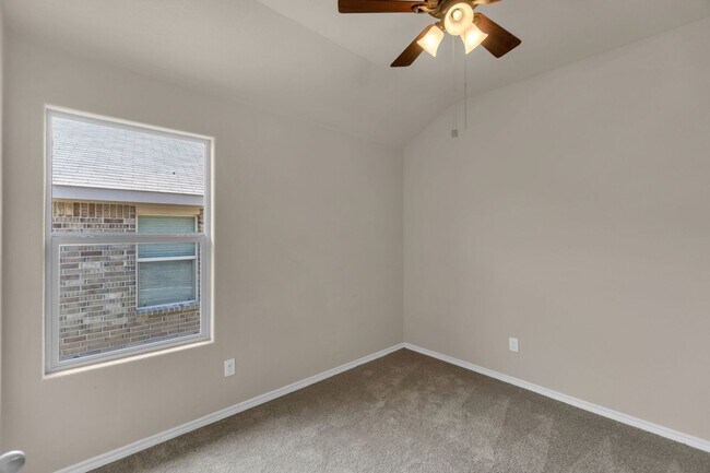 Building Photo - Welcome home!