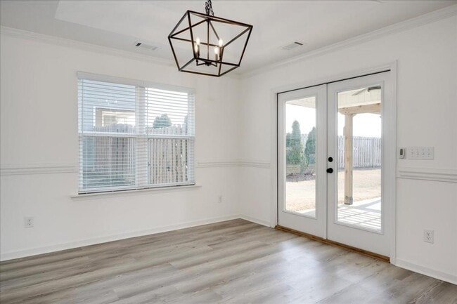 Building Photo - 4507 Raleigh Dr