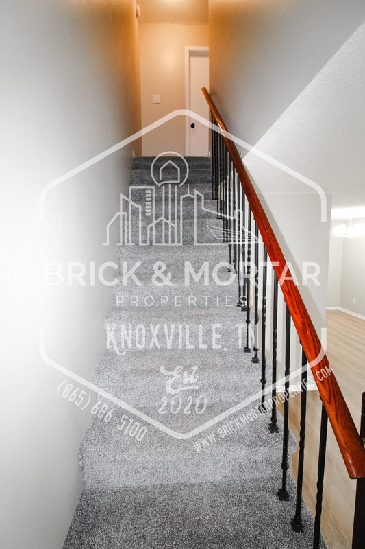 Building Photo - 2105 Belle Terra Rd