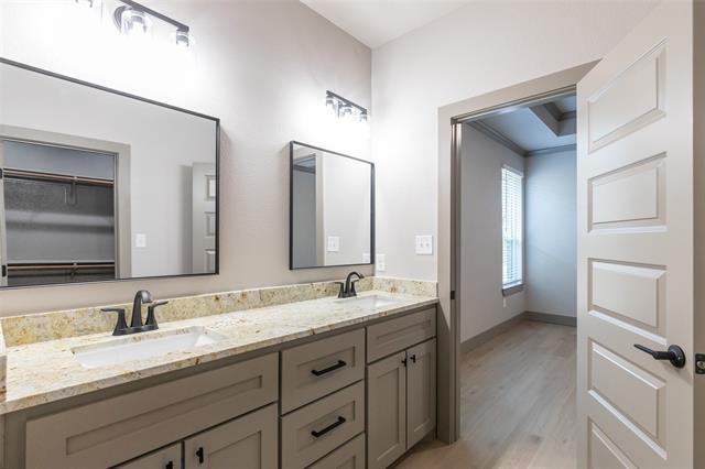 Building Photo - 6607 Prickly Pear Wy