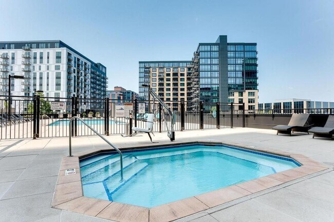 Building Photo - 1240 S 2nd St