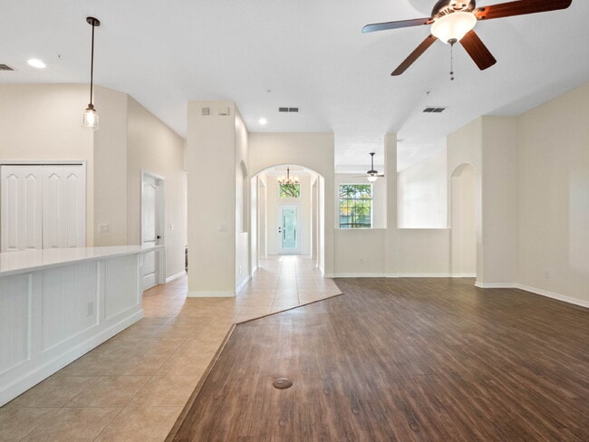 Building Photo - Spacious 4-Bedroom Pool Home with 3 Full B...