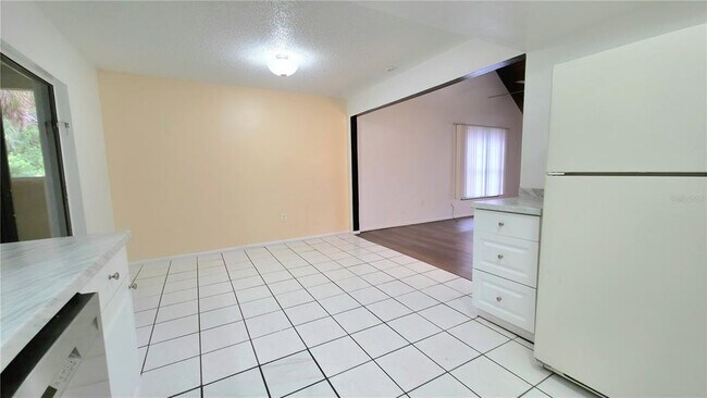 Building Photo - 5416 Desoto Pl