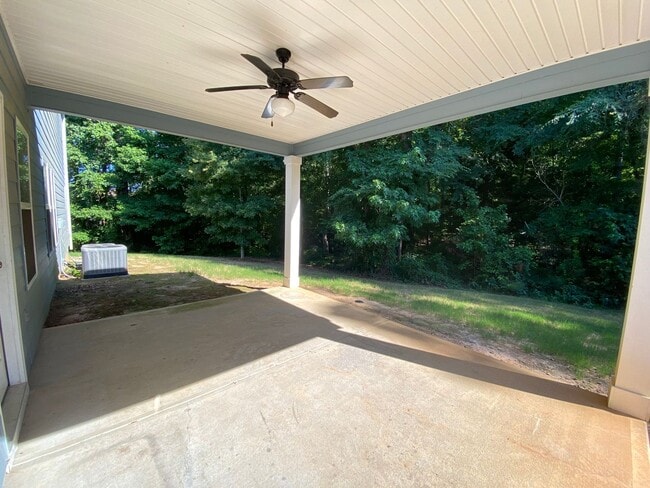 Building Photo - 5BR + # Full Bath Home in The Retreat at B...