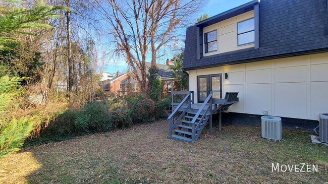 Building Photo - 215 Lafayette Rd