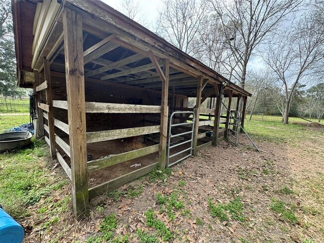 Building Photo - 31868 FM 1485 Rd