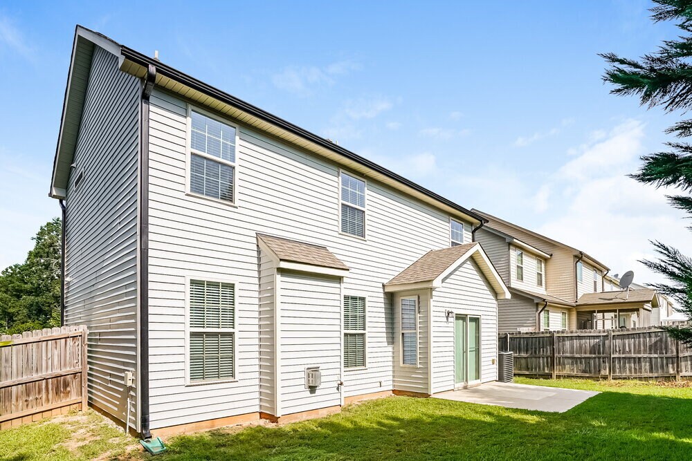 Building Photo - 168 Outwater Ridge Dr