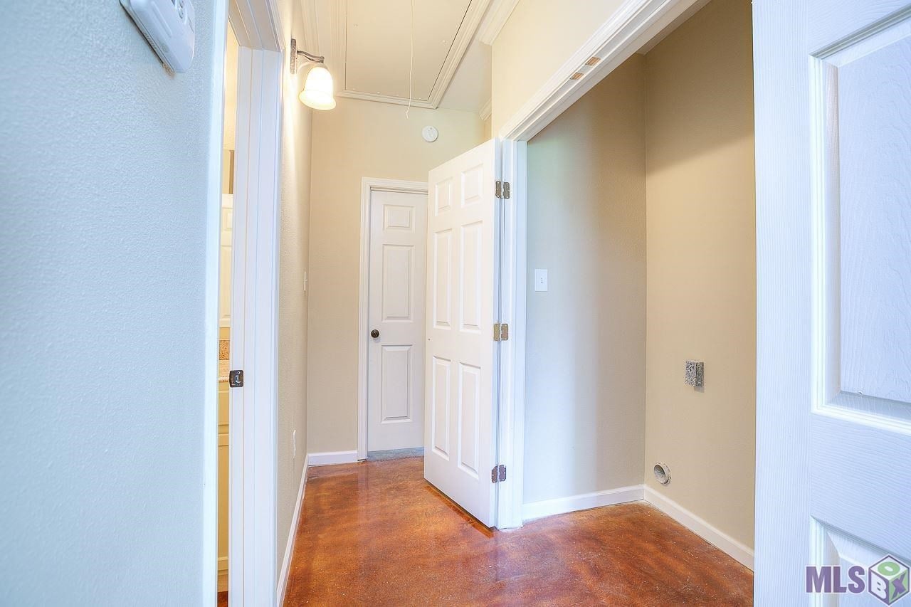 Wash area - 3512 Yorkfield Dr