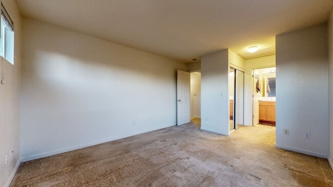 Building Photo - PURE Property Management - Adorable two-st...