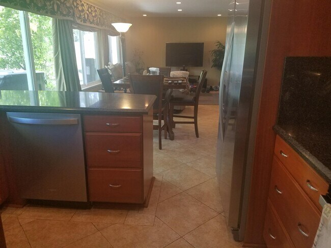 Building Photo - 2194 Aspenpark Ct