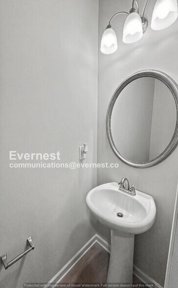 Building Photo - 314 Bertha Honey Stewart Dr