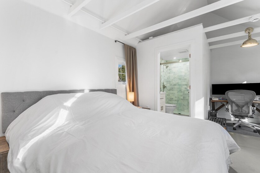 Building Photo - 29 Cottage St