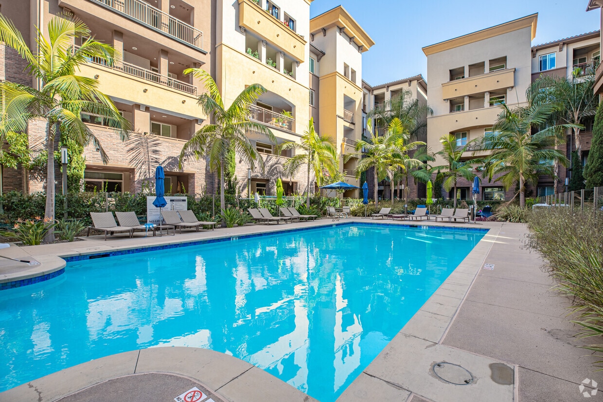 Casa Mira View Apartments - 9800 Mira Lee Way San Diego CA 92126 |  Apartment Finder