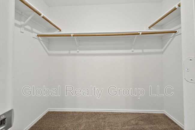 Building Photo - 10716 Sweepback Trl