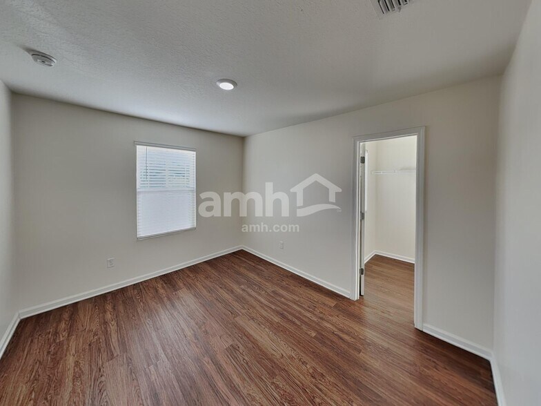 Building Photo - 163 E Jayce Way