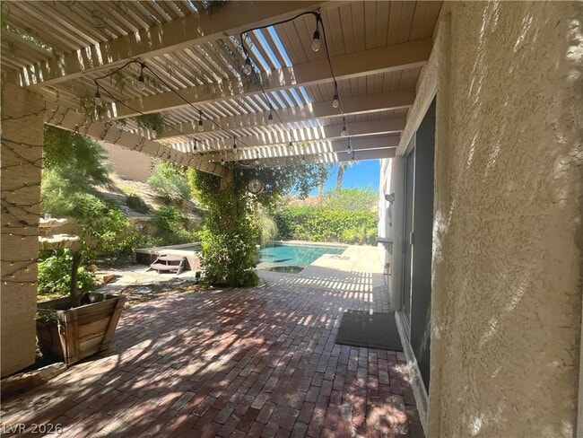 Building Photo - 1809 Snow Spring Ln