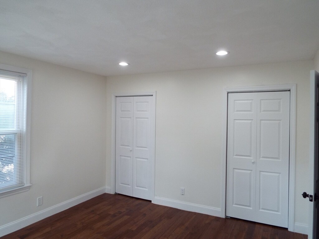 Building Photo - 92 Rockland St