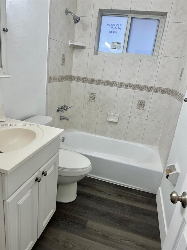 Building Photo - 2380 Diana Dr