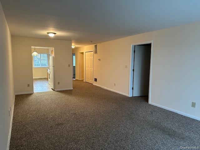 Building Photo - 5 Magnolia Ln