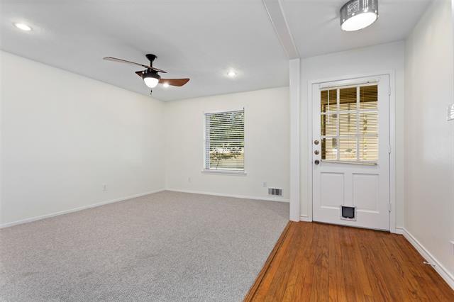 Building Photo - 7475 Brentcove Cir