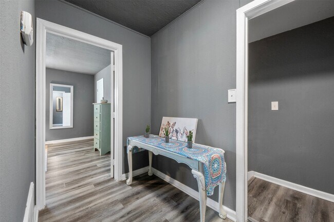 Building Photo - 3218 Ave Q 1/2