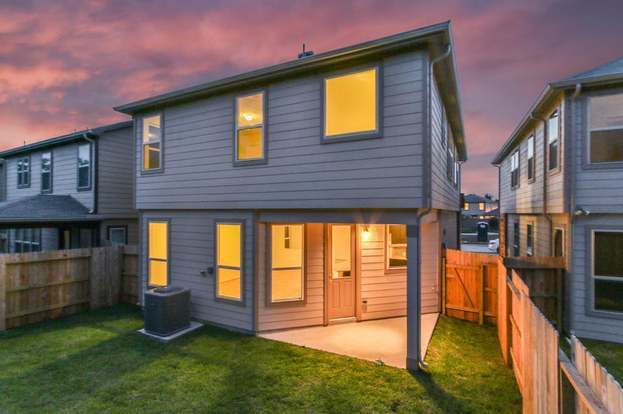 Building Photo - 15835 Copper Springs Ln