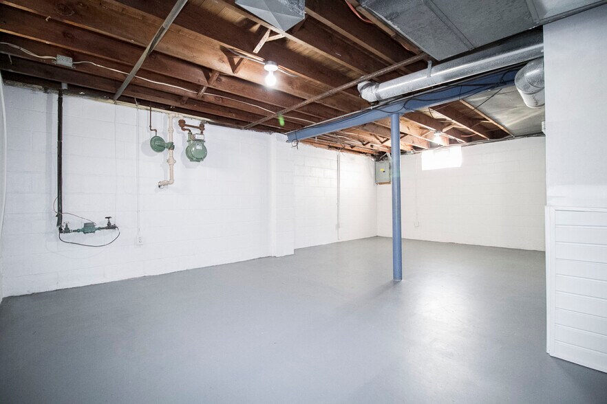 Building Photo - 2909 123rd St