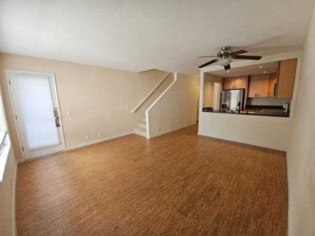 Building Photo - 1BR/1BA CONDO with GARAGE and PARKING in SAN DIEGO available NOW!