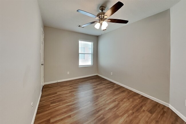 Building Photo - 16716 Foursquare Dr