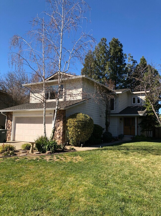 Building Photo - 1100 Limeridge Dr