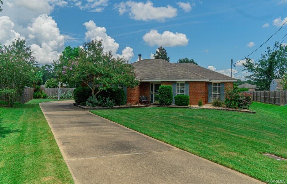 Primary Photo - 515 Bridlebrook Ct