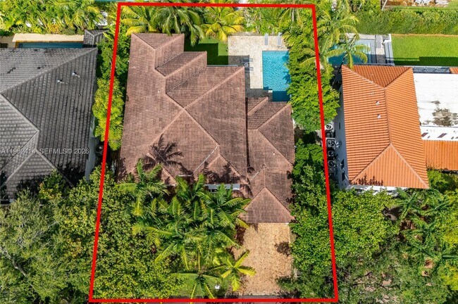 Building Photo - 760 Glenridge Rd