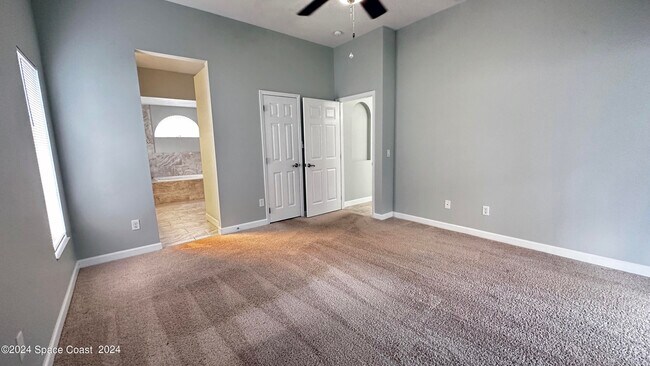 Building Photo - 925 Osprey Ln