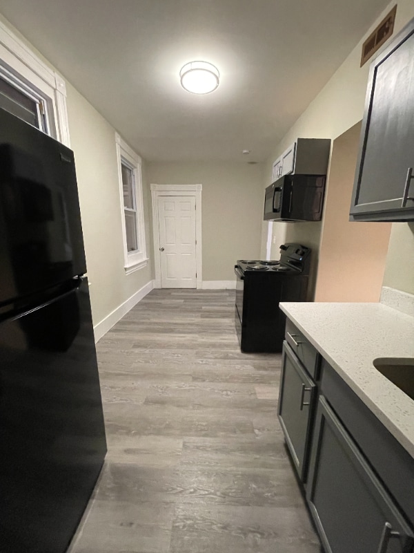 Building Photo - 1715 Kinney Ave