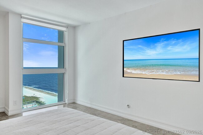 Building Photo - 1360 S Ocean Blvd