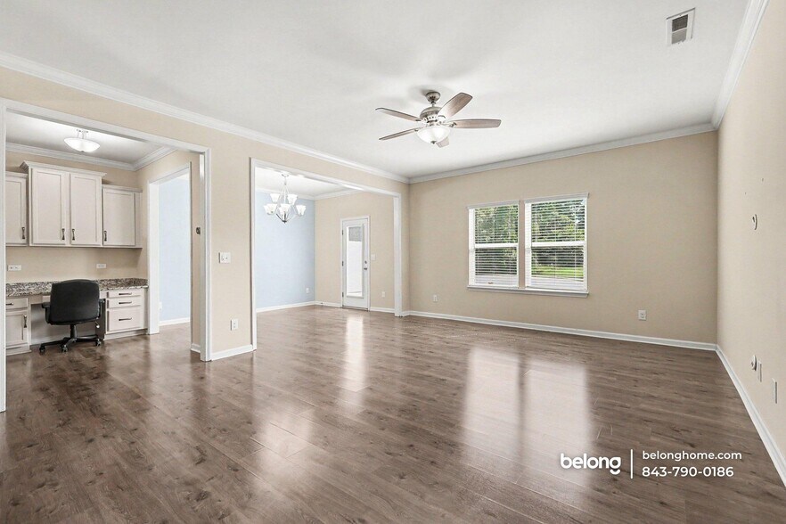 Building Photo - 439 Tayberry Ln