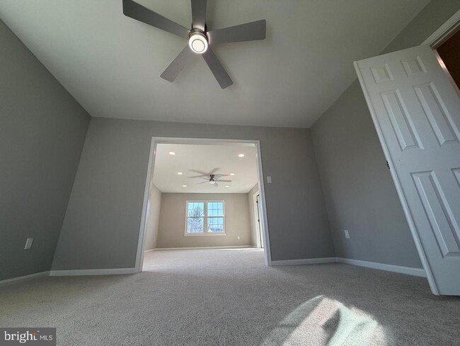 Building Photo - 6111 Richmanor Terrace