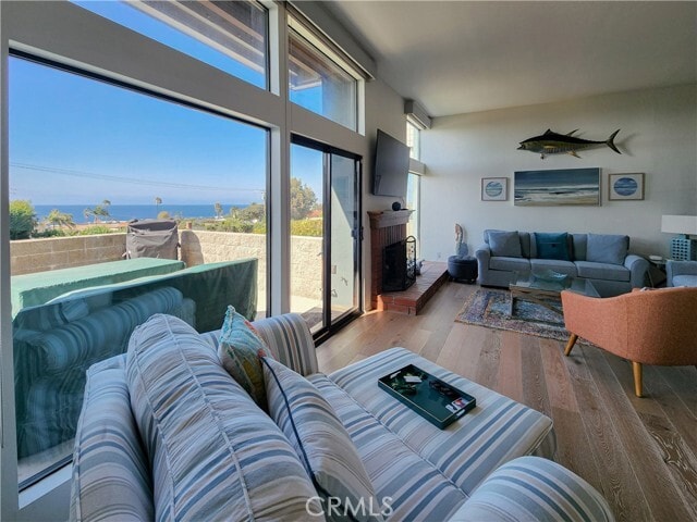 Building Photo - 420 Palos Verdes Blvd