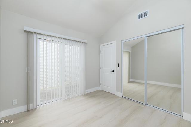 Building Photo - 1125 Stoneybrook Ln