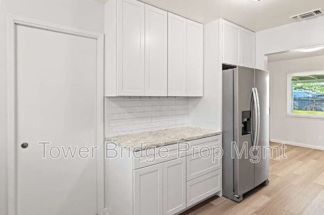 Building Photo - 6405 Friday Cir