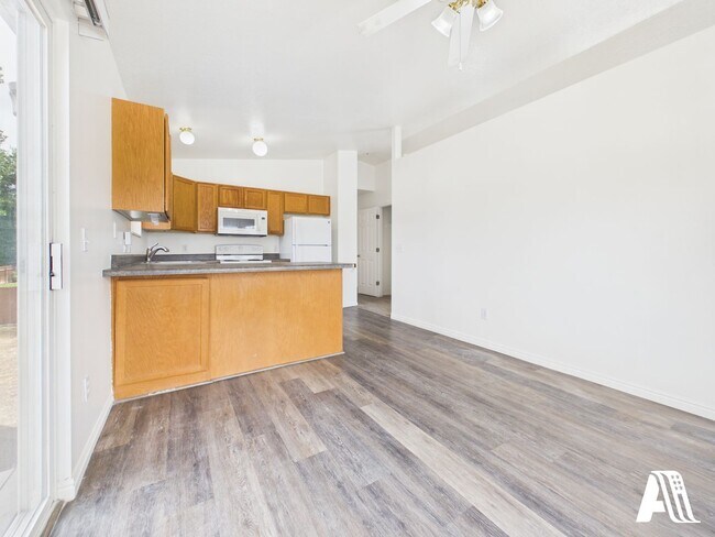 Building Photo - Gorgeous 4 bed 2 bath home in Heber