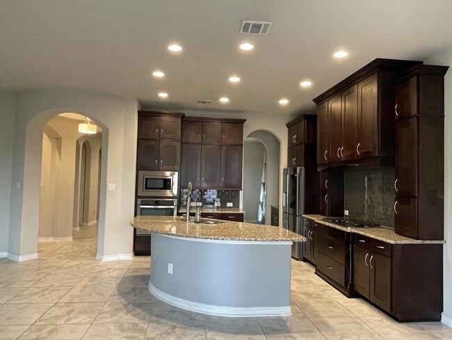 Building Photo - 2826 Winter Gorge